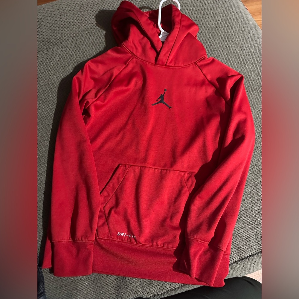 Jordan hoodie boys medium
